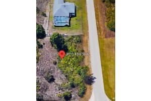 3113 43rd St W, Lehigh Acres
