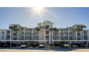 8056 Queen Palm Ln 644, Fort Myers