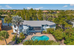 1666 Middle Gulf Dr, Sanibel