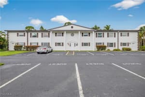 7025 New Post Dr 4, North Fort Myers