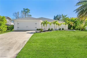 14112 Clubhouse Dr, Bokeelia