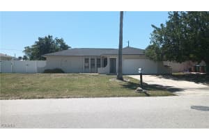 1806 Se 15th Pl, Cape Coral