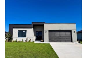 1027 Kismet Pkwy W, Cape Coral 1027 Kismet Pkwy W, Cape Coral