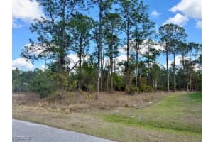 1422 North Ave, Lehigh Acres