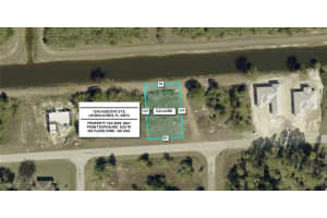 1219 Augusta St E, Lehigh Acres