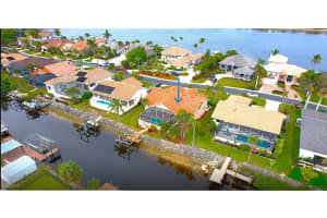 5471 Harborage Dr, Fort Myers