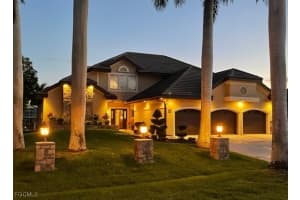 1521 Sw 58th St, Cape Coral