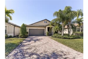 12044 Winfield Cir, Fort Myers