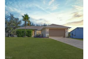 2609 Ne 5th Ave, Cape Coral