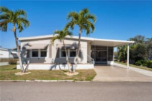 5513 Salem Ln, North Fort Myers