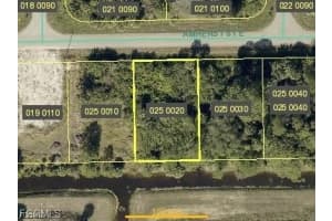 1232 Amherst St E, Lehigh Acres