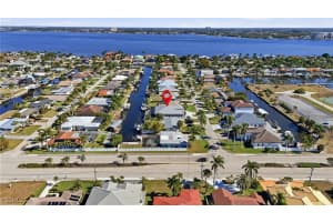1109 Lenox Ct, Cape Coral