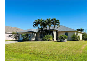3325 Sw 15th Ave, Cape Coral