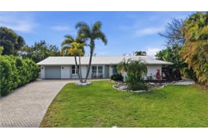 1806 Ibis Ln E, Sanibel