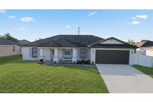 328 Sw 19th Ter, Cape Coral