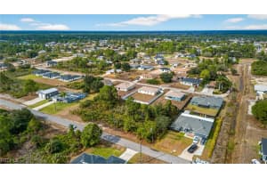 2602 39th St W, Lehigh Acres