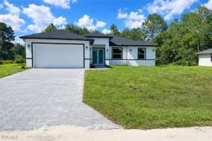 3901 E 19th St, Lehigh Acres