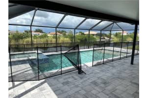 1007 Nw 8th Ter, Cape Coral