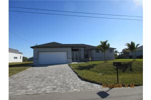 208 Nw 6th St, Cape Coral