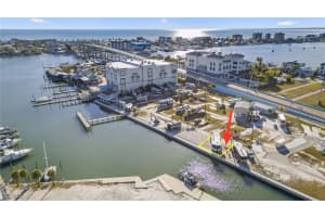 19281 #12 San Carlos Blvd, Fort Myers Beach