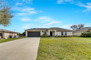 1327 Ne 12th Ave, Cape Coral