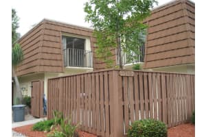 5245 Cedarbend Dr 2, Fort Myers