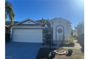 10730 Bahia Terrado Cir, Estero