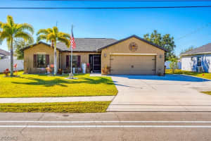 1826 Sw Trafalgar Pkwy, Cape Coral 1826 Sw Trafalgar Pkwy, Cape Coral