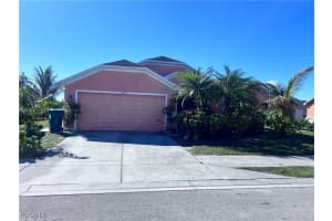 1187 Bush St E, Immokalee