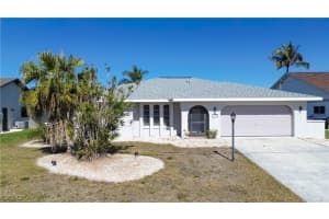 1115 Sw 54th Ln, Cape Coral