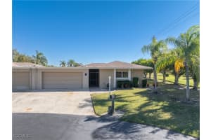 5597 Trellis Ln, Fort Myers