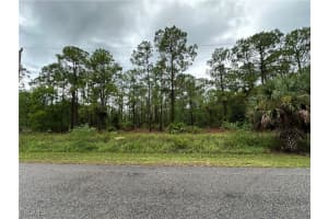 1103 Thompson Ave, Lehigh Acres