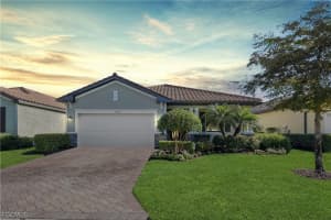 10697 Essex Square Blvd, Fort Myers