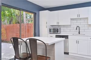 1520 Park Meadows Dr 2, Fort Myers