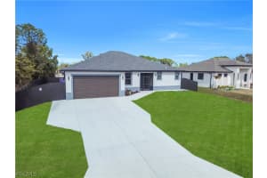 3016 6th St W, Lehigh Acres