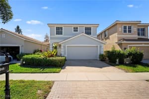 9049 Spring Mountain Way, Fort Myers