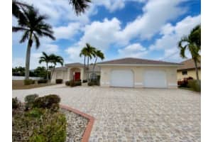 2615 Sw 52nd Ln, Cape Coral