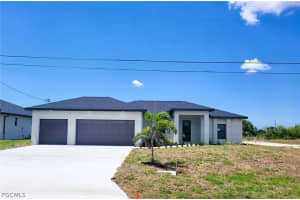 654 Ne 5th Pl, Cape Coral