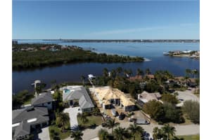 6901 Deep Lagoon Ln, Fort Myers