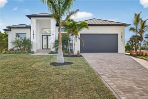 16340 Cape Horn Blvd, Punta Gorda