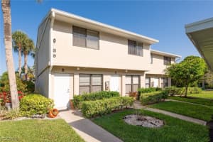 9639 Eaton Gardens Ln 3, Fort Myers