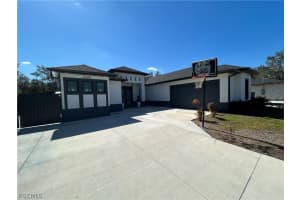 2509 65th St W, Lehigh Acres