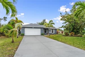 2004 Ne 35th St, Cape Coral