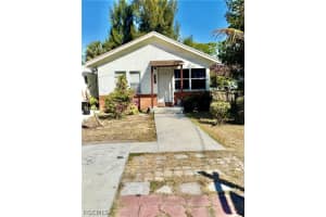 9991 Connecticut St, Bonita Springs