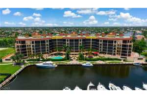 5706 Cape Harbour Dr 110, Cape Coral