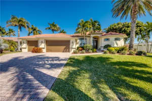5237 Seminole Ct, Cape Coral