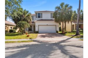2557 Keystone Lake Dr, Cape Coral