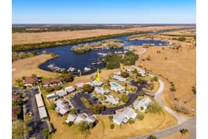 1090 River Run, Labelle