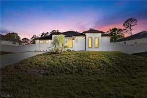 860 Nimitz Blvd, Lehigh Acres