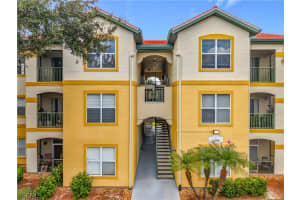 11490 Villa Grand 205, Fort Myers